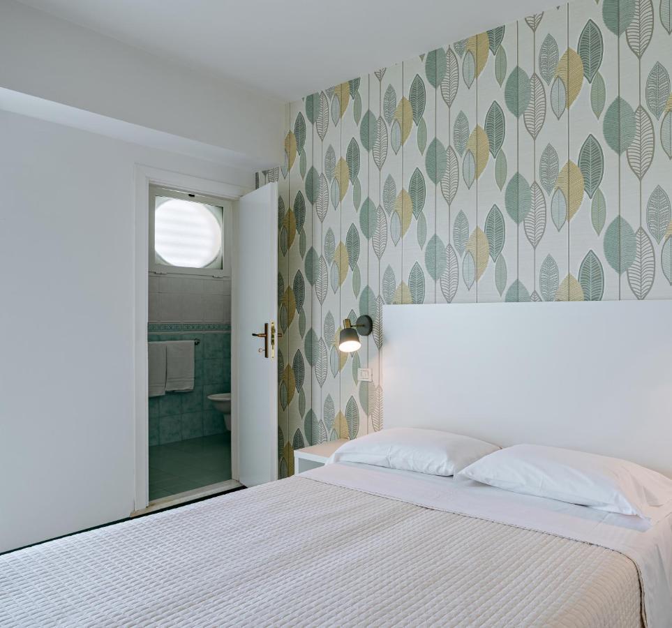 Solemare Hotel E Residence Мисано Адриатико Екстериор снимка