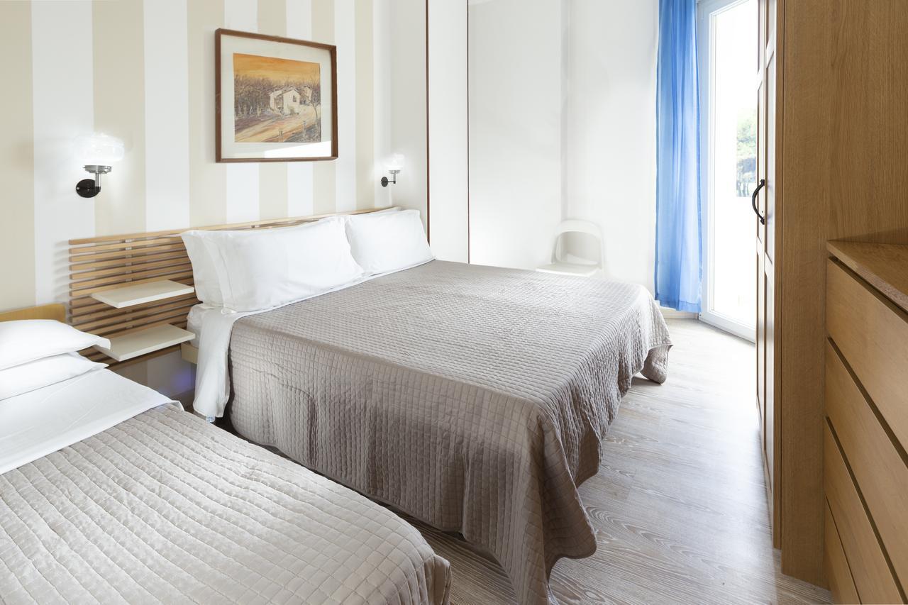 Solemare Hotel E Residence Мисано Адриатико Екстериор снимка