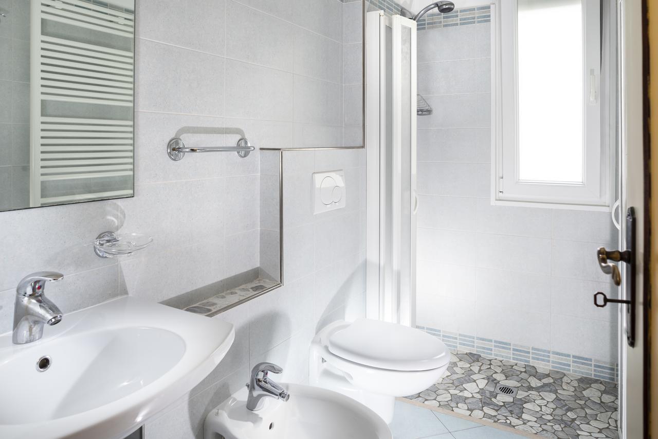 Solemare Hotel E Residence Мисано Адриатико Екстериор снимка